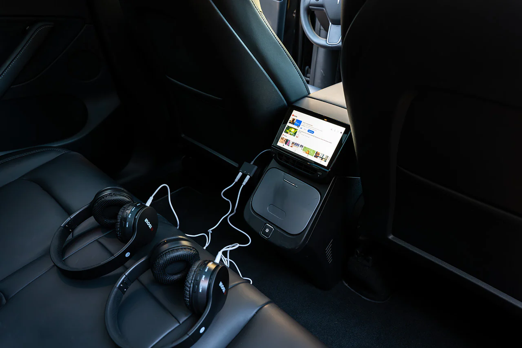 Tesla Model 3/Y MSX-Entertainment 3.0 Rear Touchscreen with Bluetooth Audio, Apple CarPlay, AirPlay & Streaming