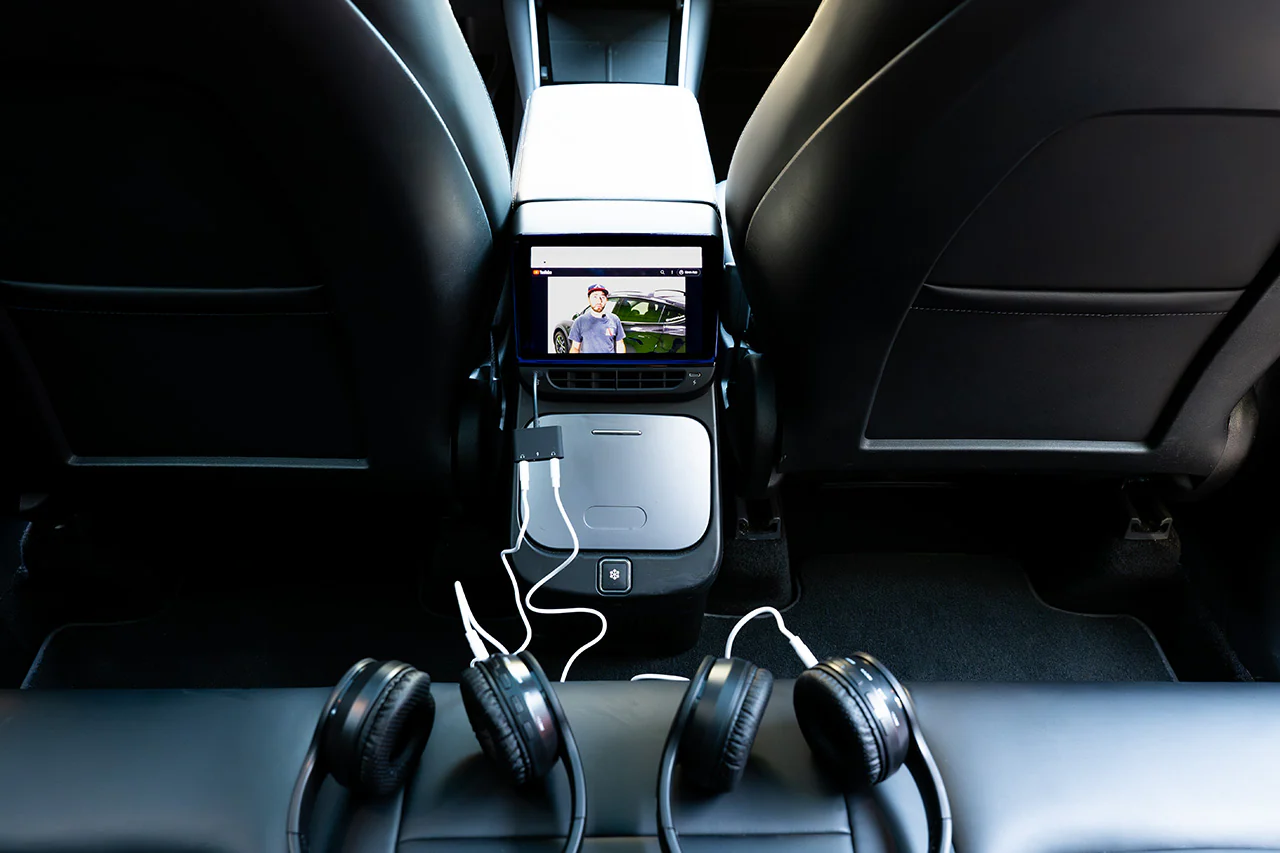 Tesla Model 3/Y MSX-Entertainment 3.0 Rear Touchscreen with Bluetooth Audio, Apple CarPlay, AirPlay & Streaming