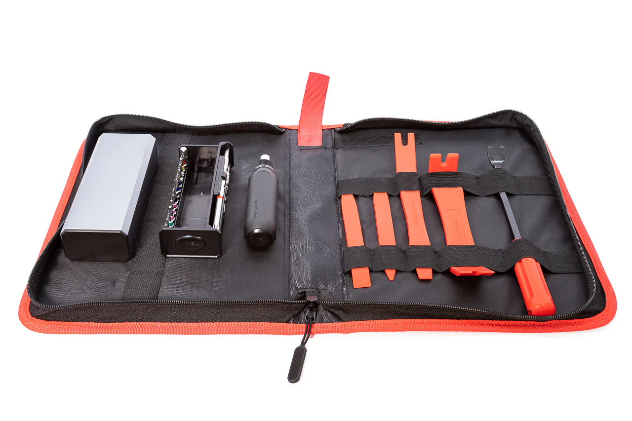 Tesla Model 3/Y MSX-Entertainment 3.0 Rear Touchscreen with Bluetooth Audio, Apple CarPlay, AirPlay & Streaming